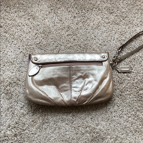 Gold Coach Clutch/Wristlet - Picture 8 of 8